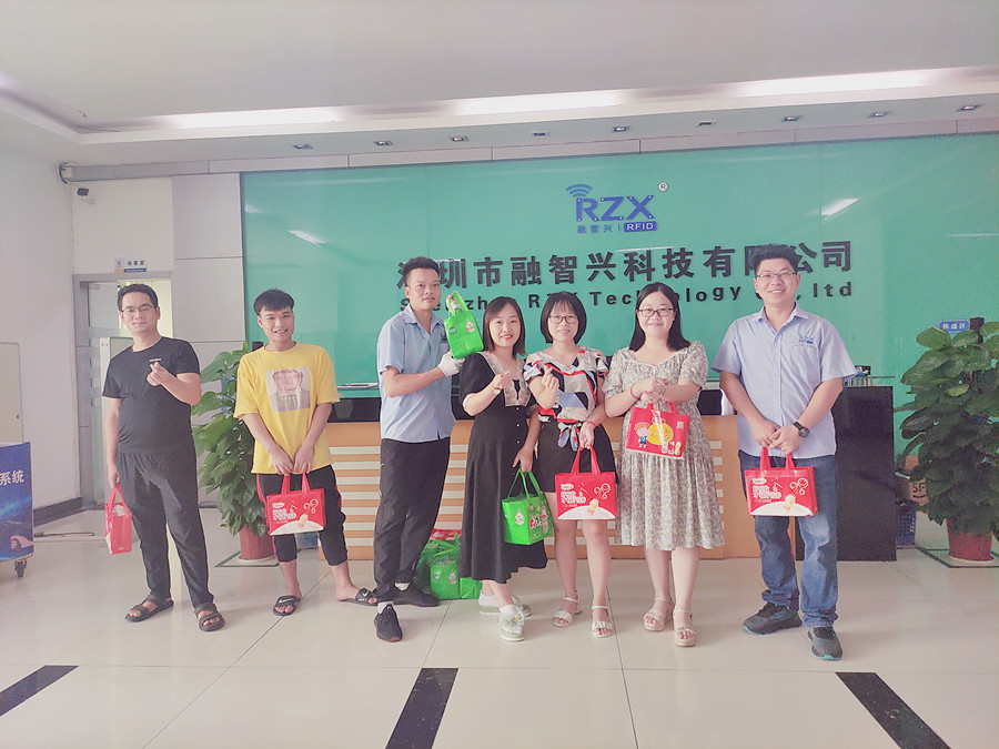 融智興科技｜2021年二季度員工生日禮品發放啦！