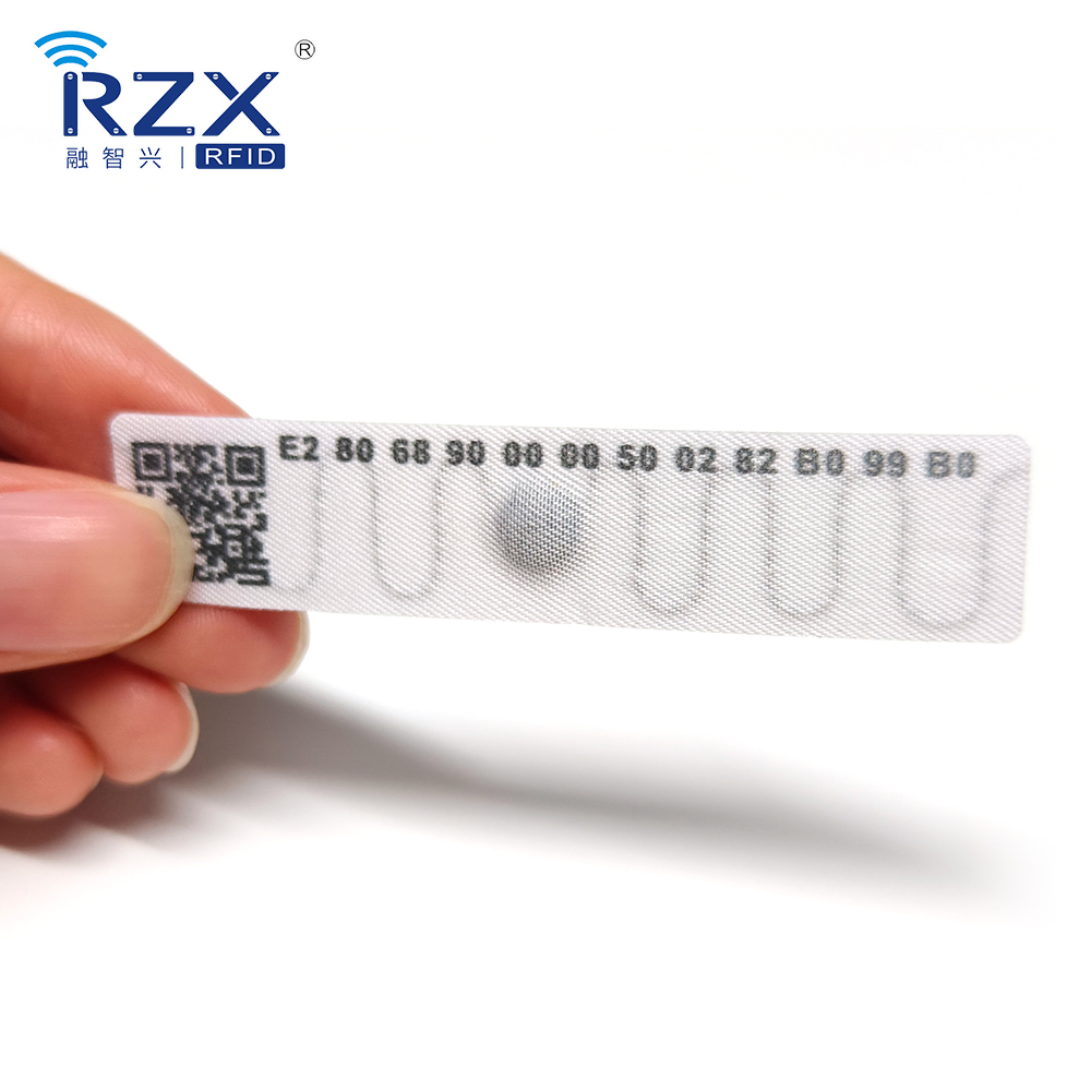 RFID洗衣標簽（噴序列號、QR碼、帶背膠） (1).jpg